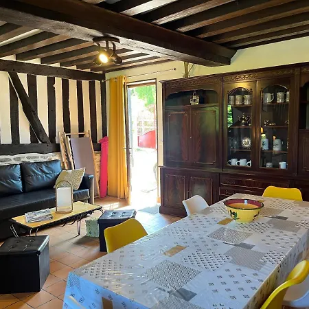 Дом отдыха Le Domaine Des Tostes *