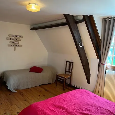 Le Domaine Des Tostes Ferienhaus *