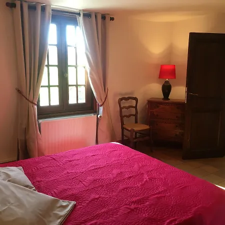 Le Domaine Des Tostes Ferienhaus